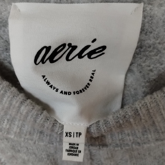 Aerie Gray Cable Knit Sweater - Picture 7 of 15